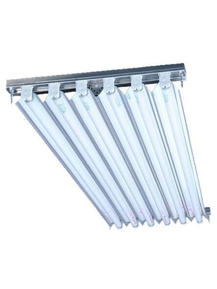 High bay LED light fixtures